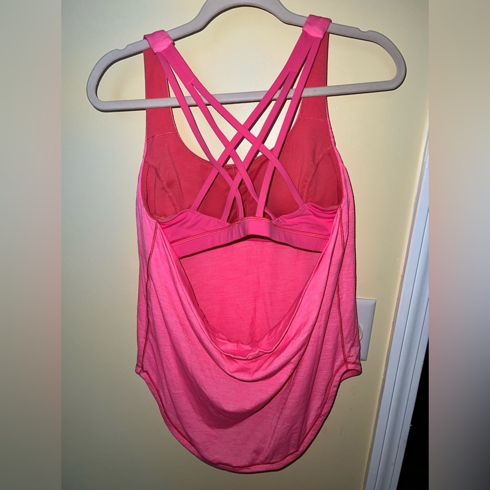 Lululemon backless tank with built-in bra